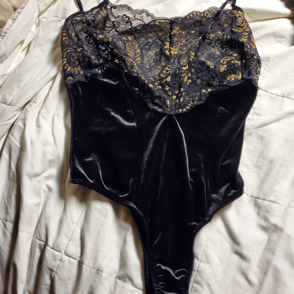 Vintage Victoria Secrets Black and Gold Lace Bodysuit
